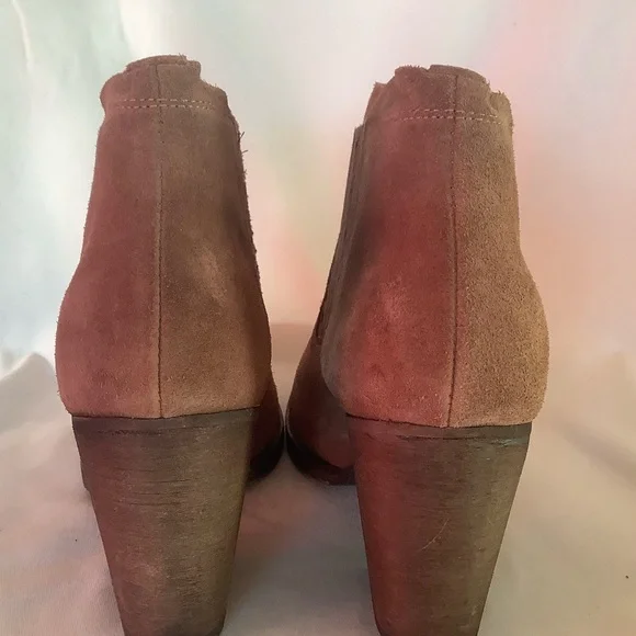 Levi’s Folsom ankle suede boots for women, US 9 - Picture 5 of 8